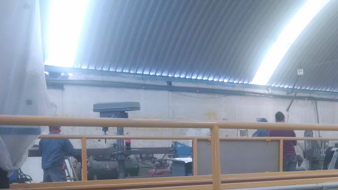 GRUA VIAJERA BIPUENTE CAPACIDAD 20 / 5 TON 
ALTURA DE IZAJE 12 MT
