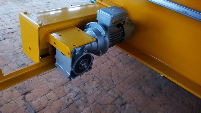 CABEZALES DE CARGA PARA GRUA BIPUENTE
